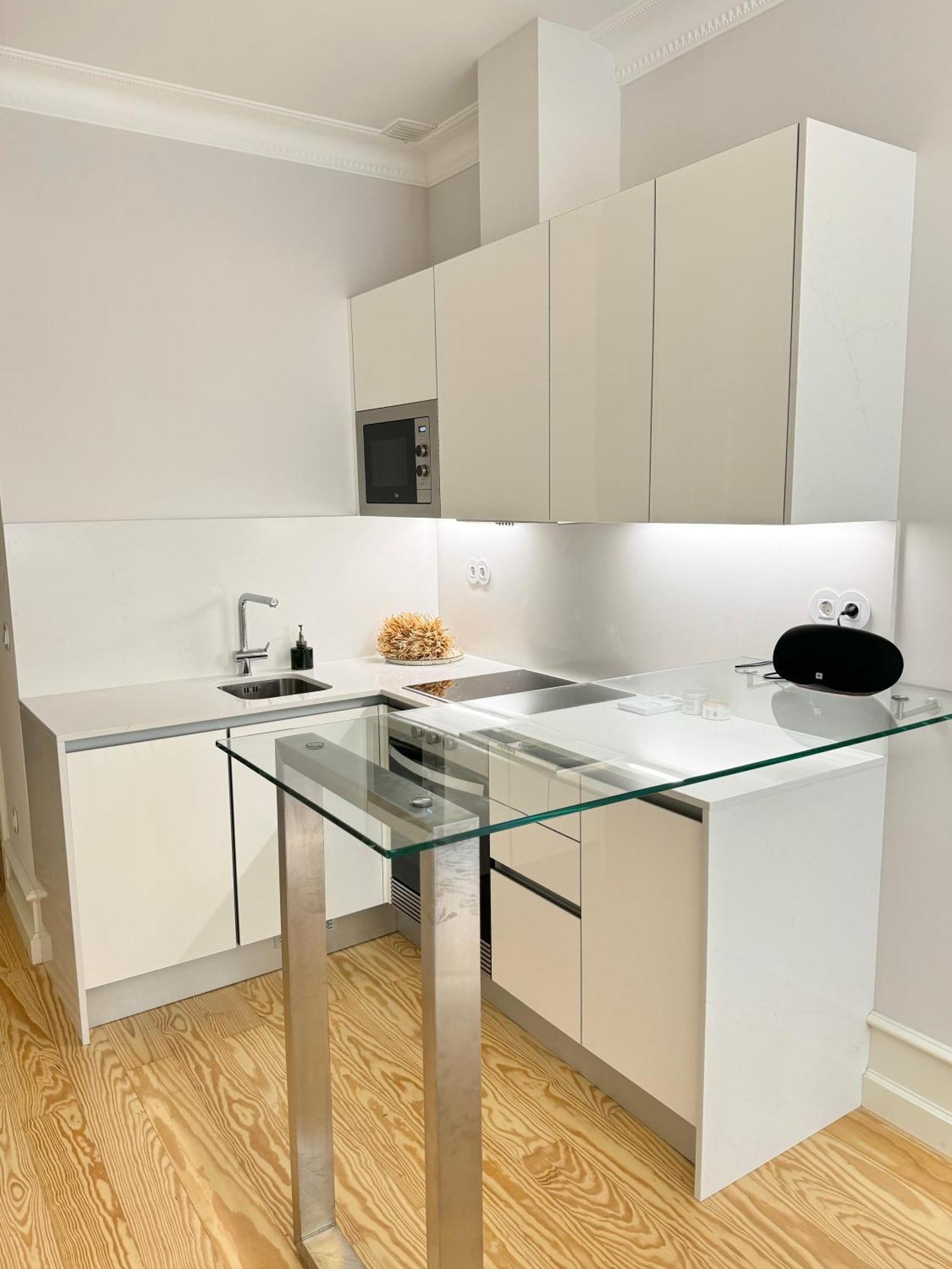 Quiet Luxury Room On Rua Augusta Lisbon Exterior photo